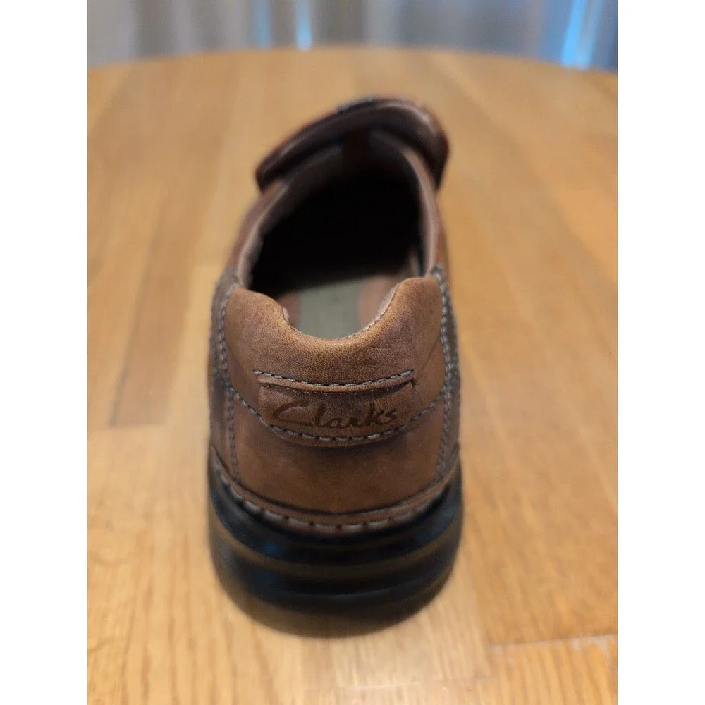 LEFT ONLY Clarks Brown Leather Slip On Comfort Loafer Men's Size 11M Shoe 70846